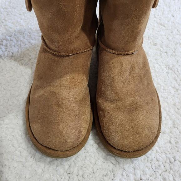 UGG Camel Genuine Leather Genuine Sheepskin Lining High Knee Boots size 6 - Picture 3 of 5